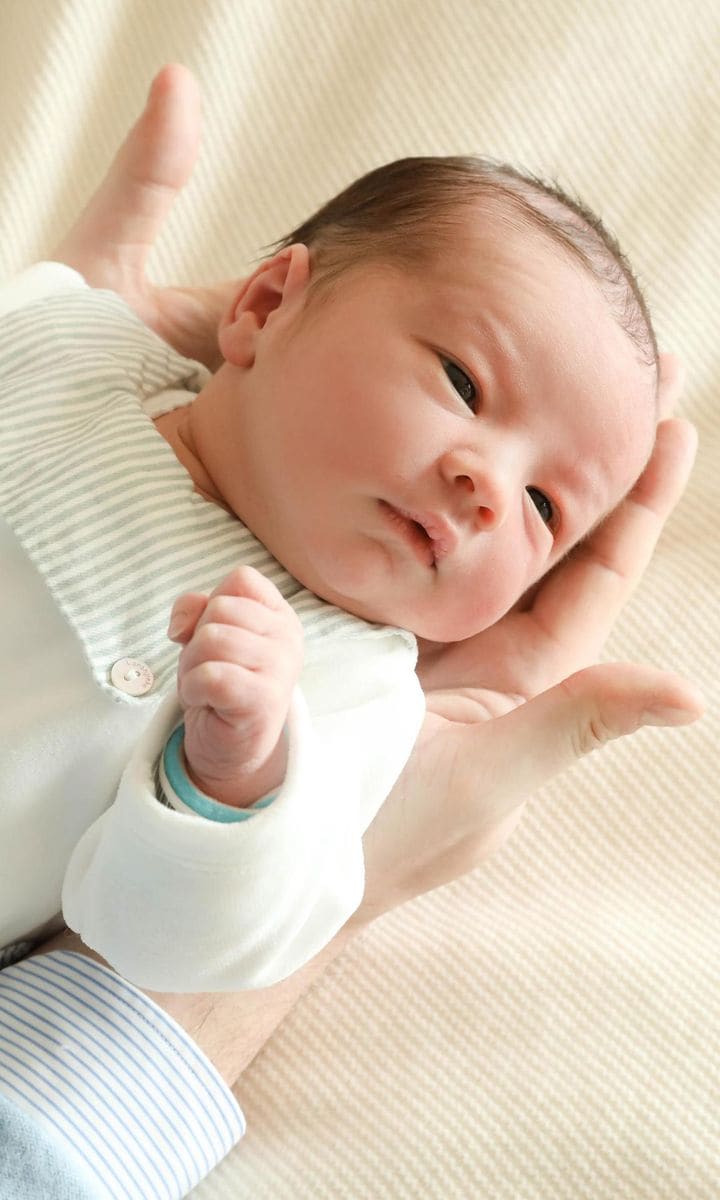 Following the birth of his son Prince Francois, Prince Guillaume said, "For us, it is now a great joy to be able to hold this little baby in our arms. He is already so sweet."