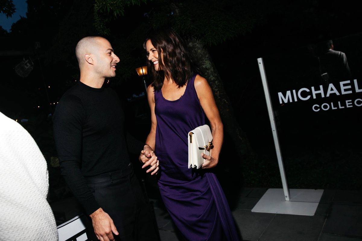 Jason Bard Yarmosky and Katie Holmes in East Hampton, New York. (Photo by Lexie Moreland/WWD via Getty Images)