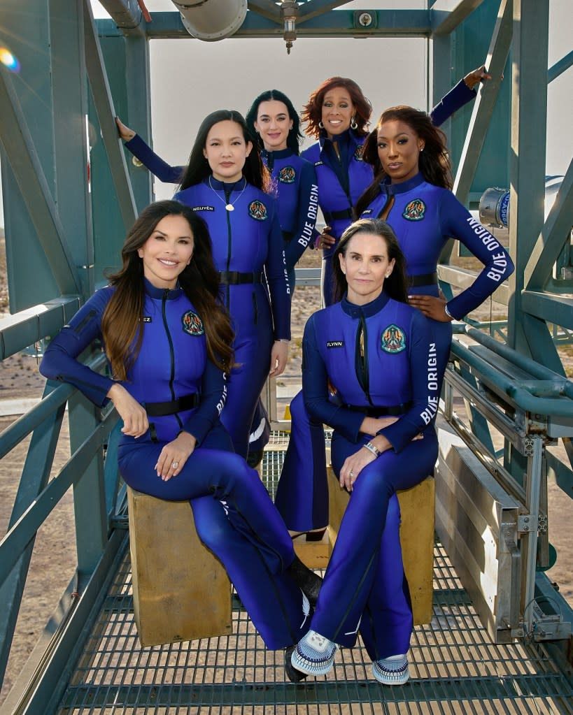 Katy Perry and Lauren Sánchez and the Blue Origin’s NS-31 flight team
