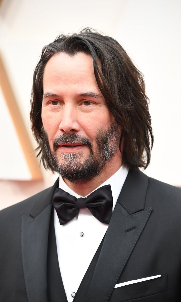 Keanu Reeves and Jim Carrey fawn over each other while promoting 'Sonic' 3