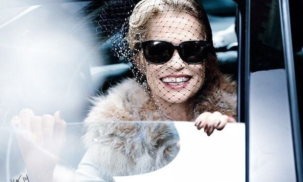 lauren-hutton-feature-2.jpg