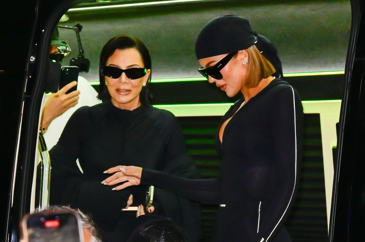 Khloé Kardashian said: “That’s a red flag.”