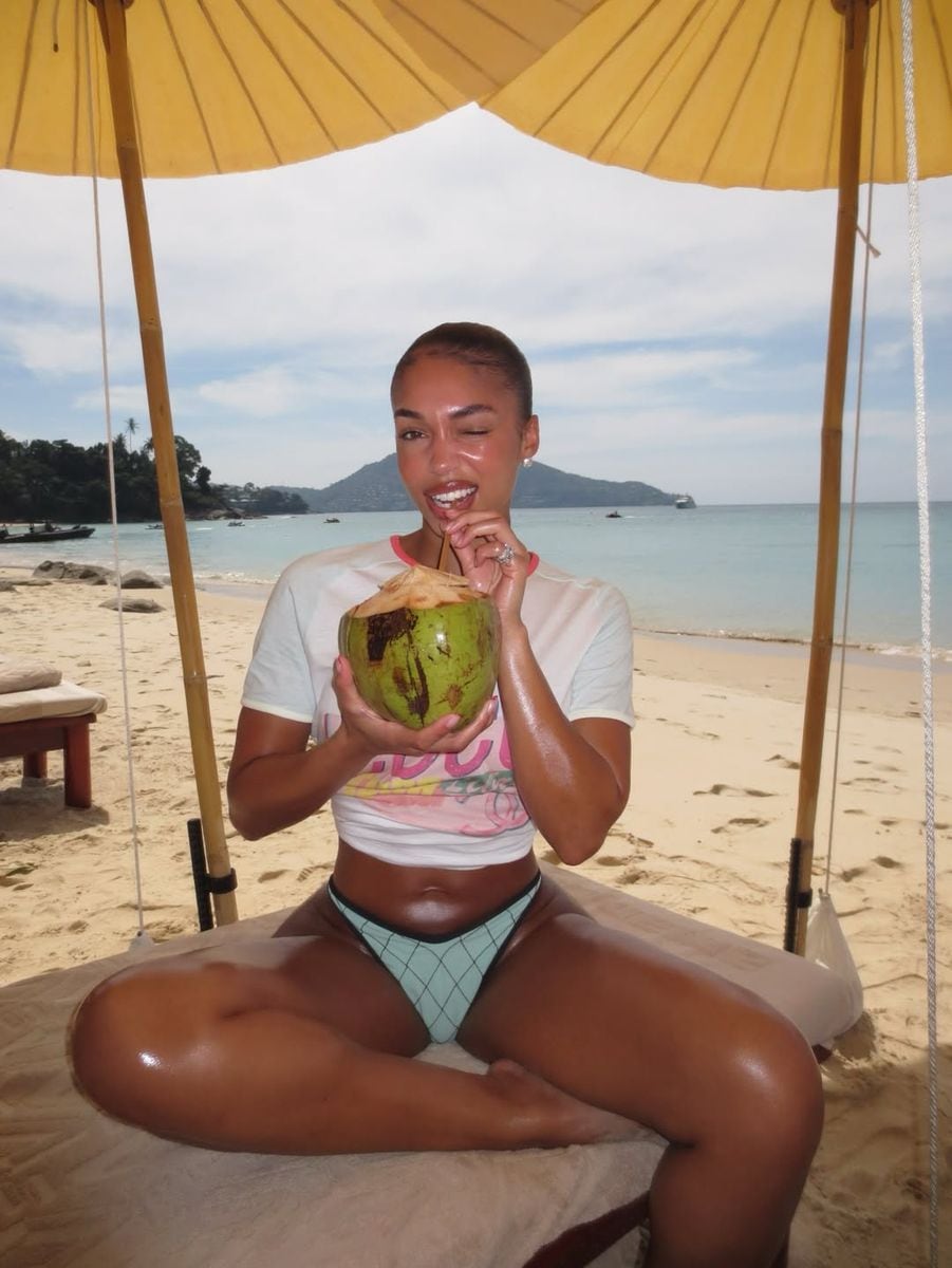 Lori Harvey turns 29, showing her great physique with a series of bikini looks