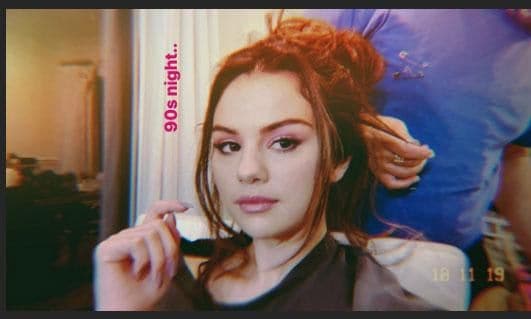 Selena Gomez, 90s themed party glam