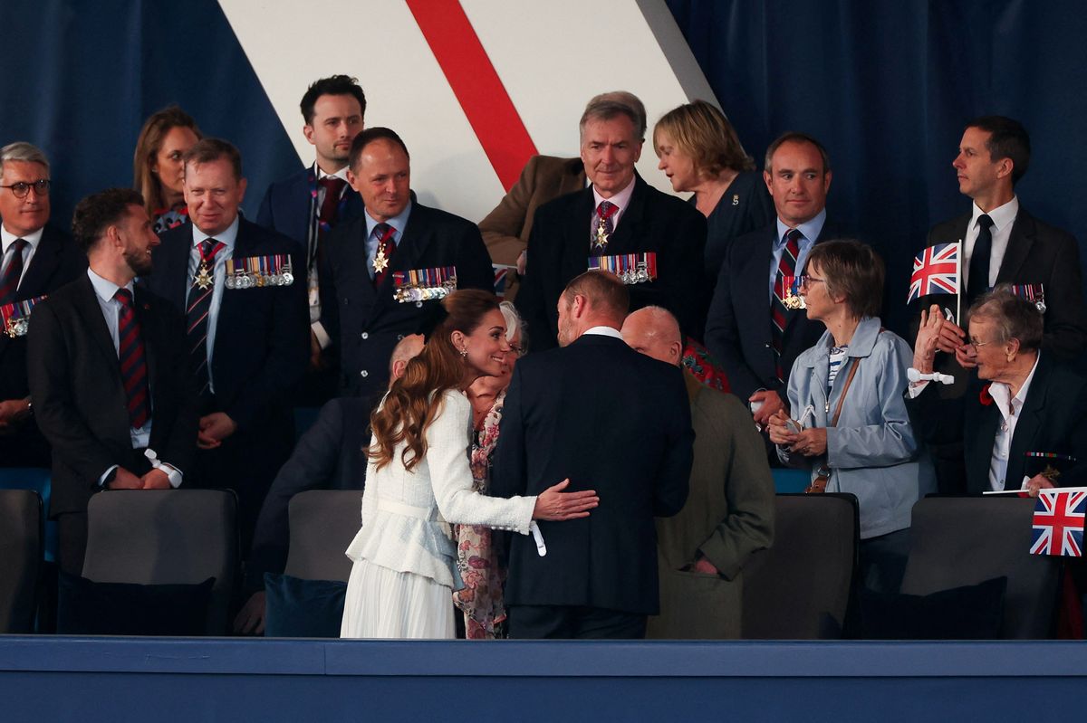 LONDON, ENGLAND - MAY 8: Britain's William, Prince of Wales and Catherine, Princess of Wales, attend the "VE Day 80: A Celebration to Remember" concert from Horse Guards Parade concluding the commemorations for the 80th anniversary of Victory in Europe (VE) Day on May 8, 2025 in London, England. The King and Queen, joined by Members of the Royal Family, will take part in events from May 5th to May 8th to commemorate the 80th anniversary of VE Day, which signalled the end of the Second World War in Europe. (Photo by Isabel Infantes-WPA Pool/Getty Images)