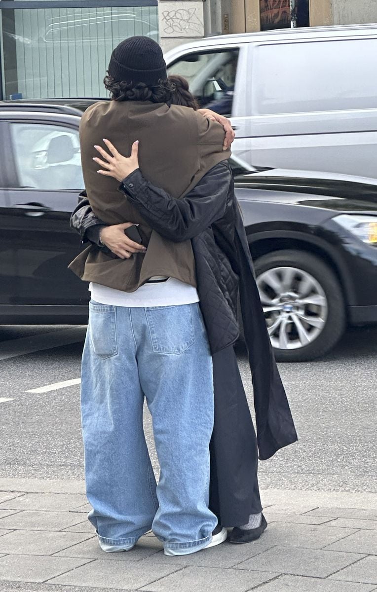 Rosalía and Emilio Sakraya confirm their romance in latest outing