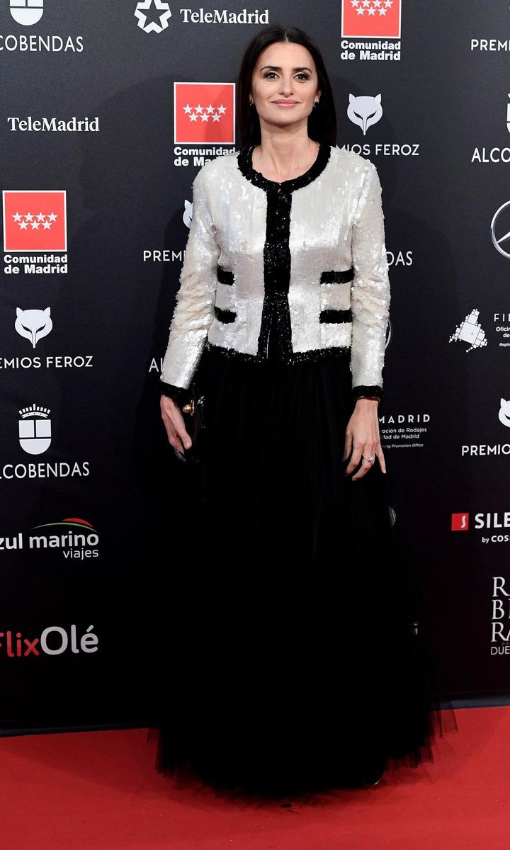 Penelope Cruz poses in Chanel on the Premios Feroz's red carpet
