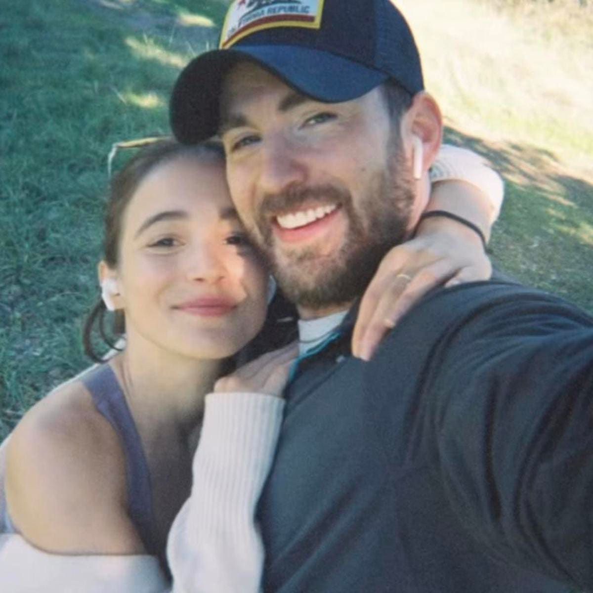 Chris Evans and Alba Baptista