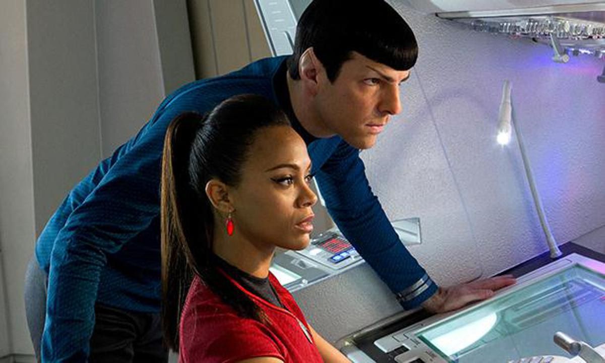STAR TREK INTO DARKNESS (2013) Zachary Quinto and Zoe Saldana