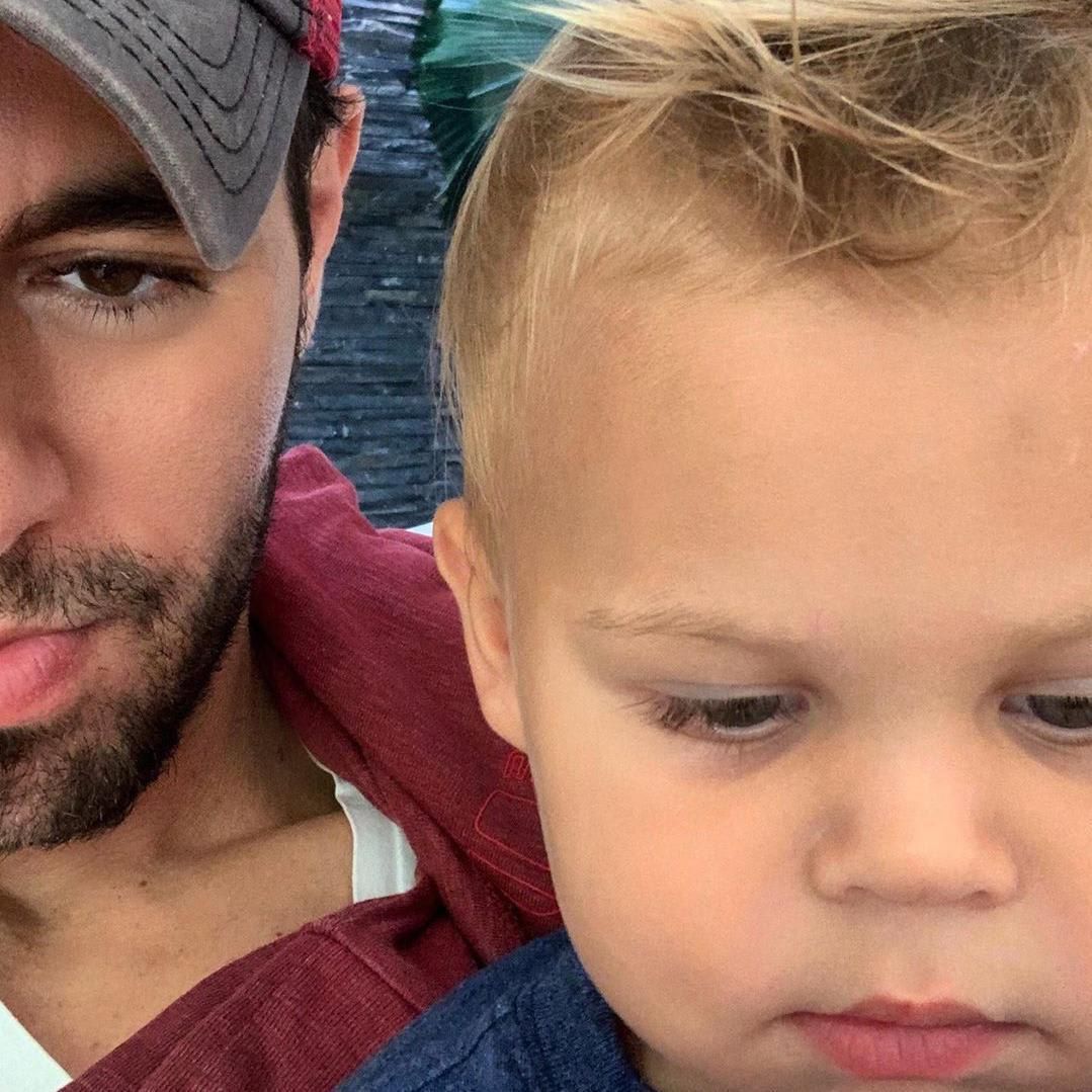 Hijo de Enrique Iglesias