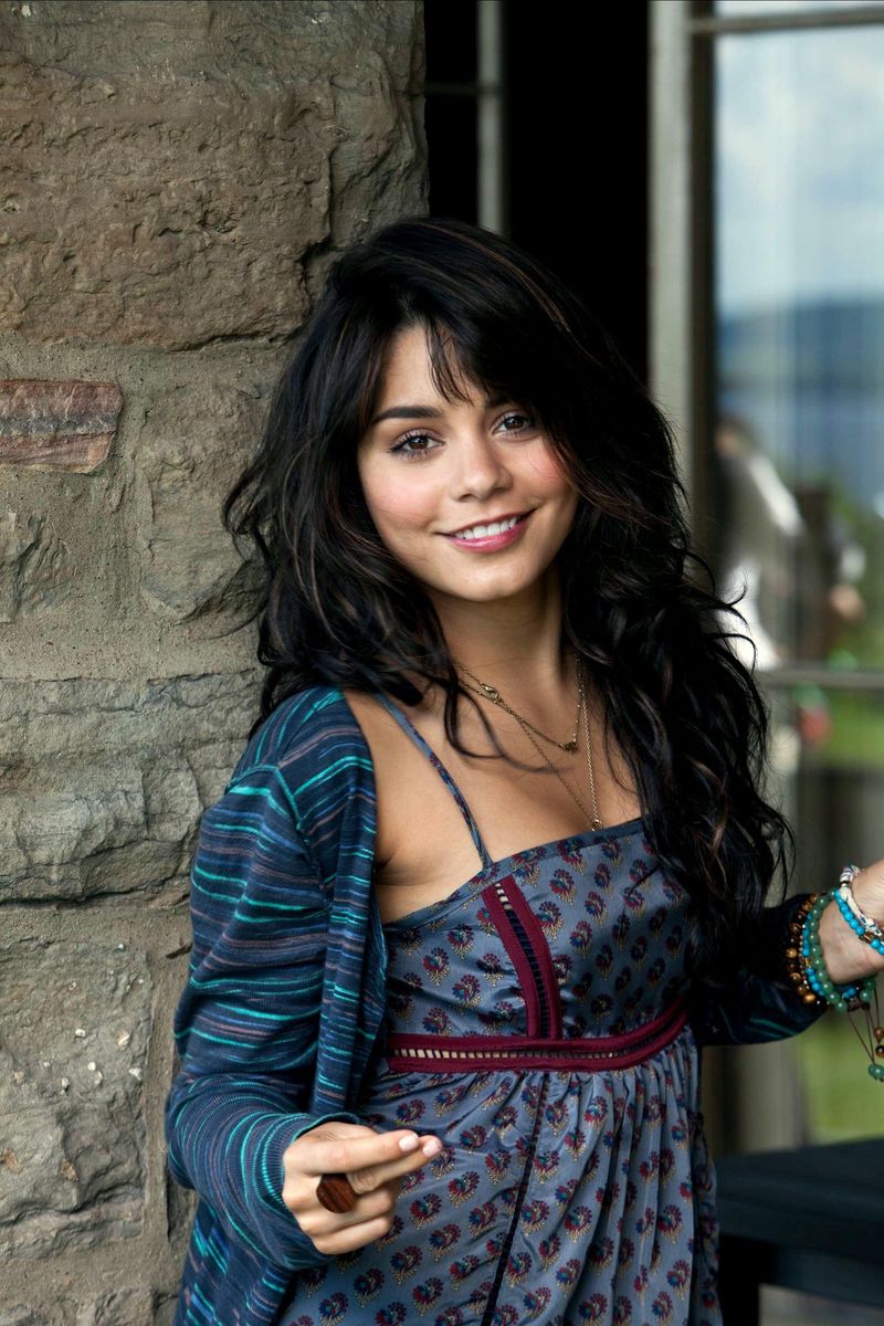 Vanessa Hudgens plays Lindy Taylor in Beastly, a modern retelling of Beauty and the Beast distributed by CBS Films.
