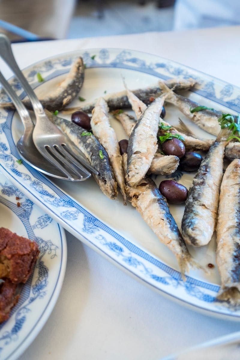 Sardines are healthy, yes—but eating only sardines is not.