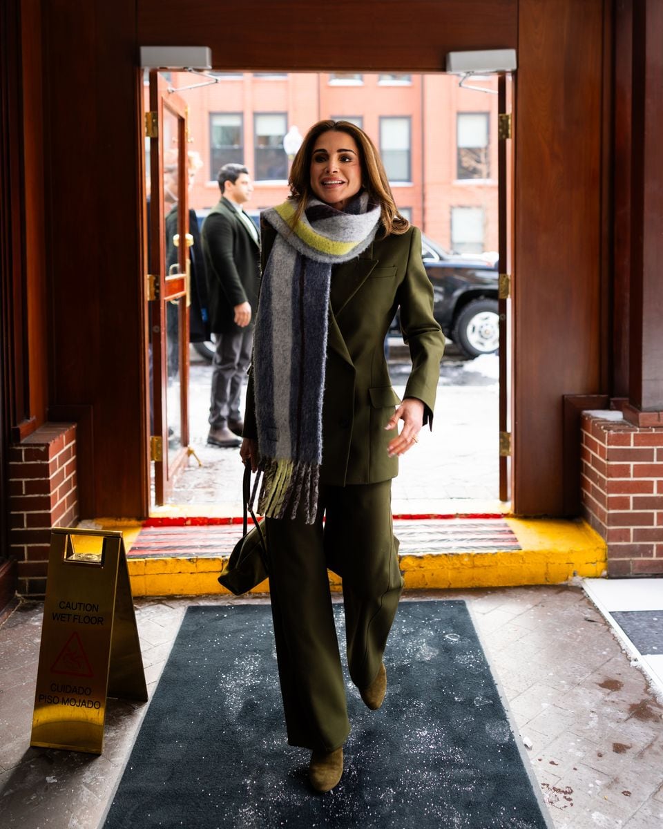 Queen Rania goes from the White House to Georgetown for a special reunion with Prince Hashem: “Proud of the man you’ve become”