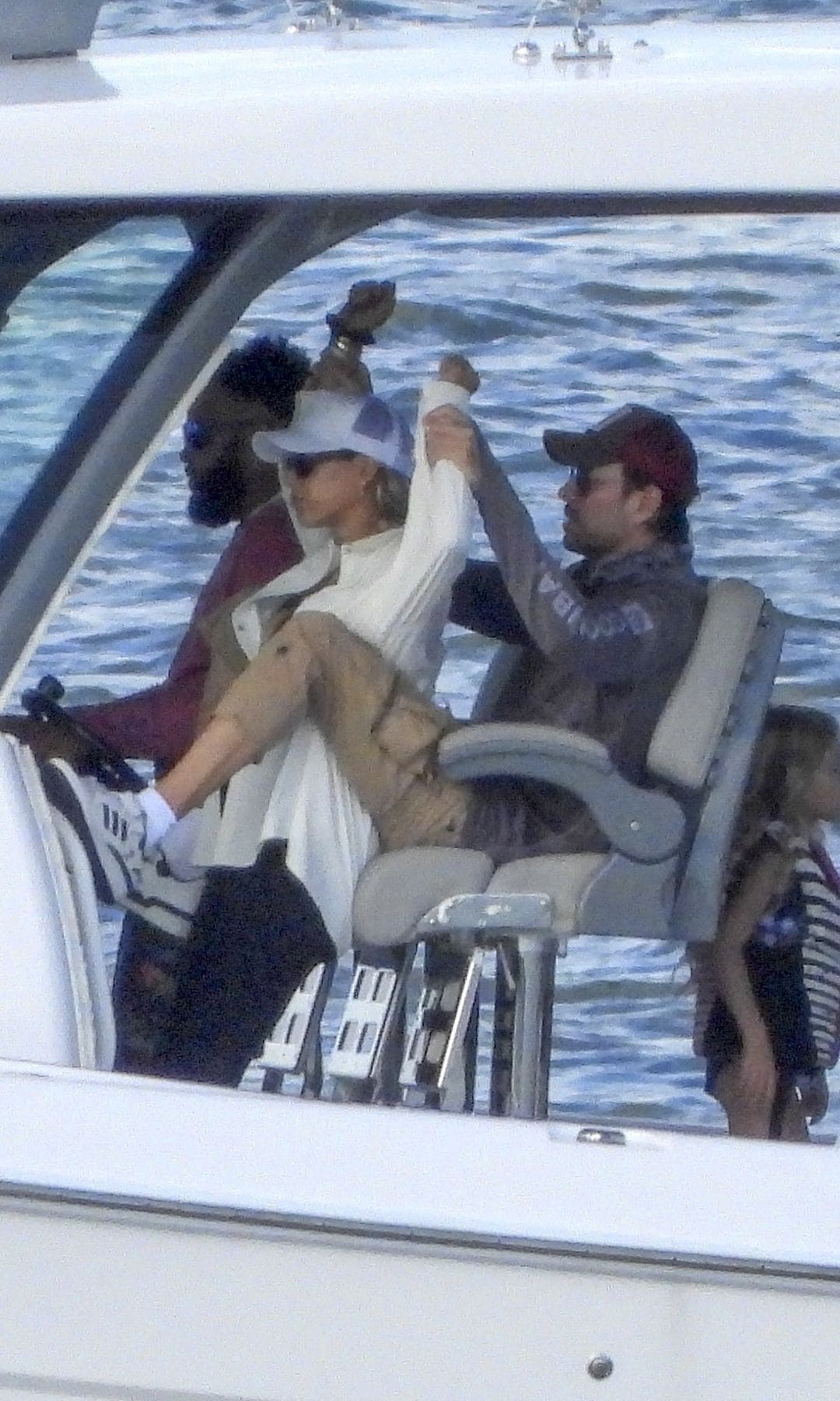 Iglesias and Kournikova had fun on their outing, acting playfully with each other