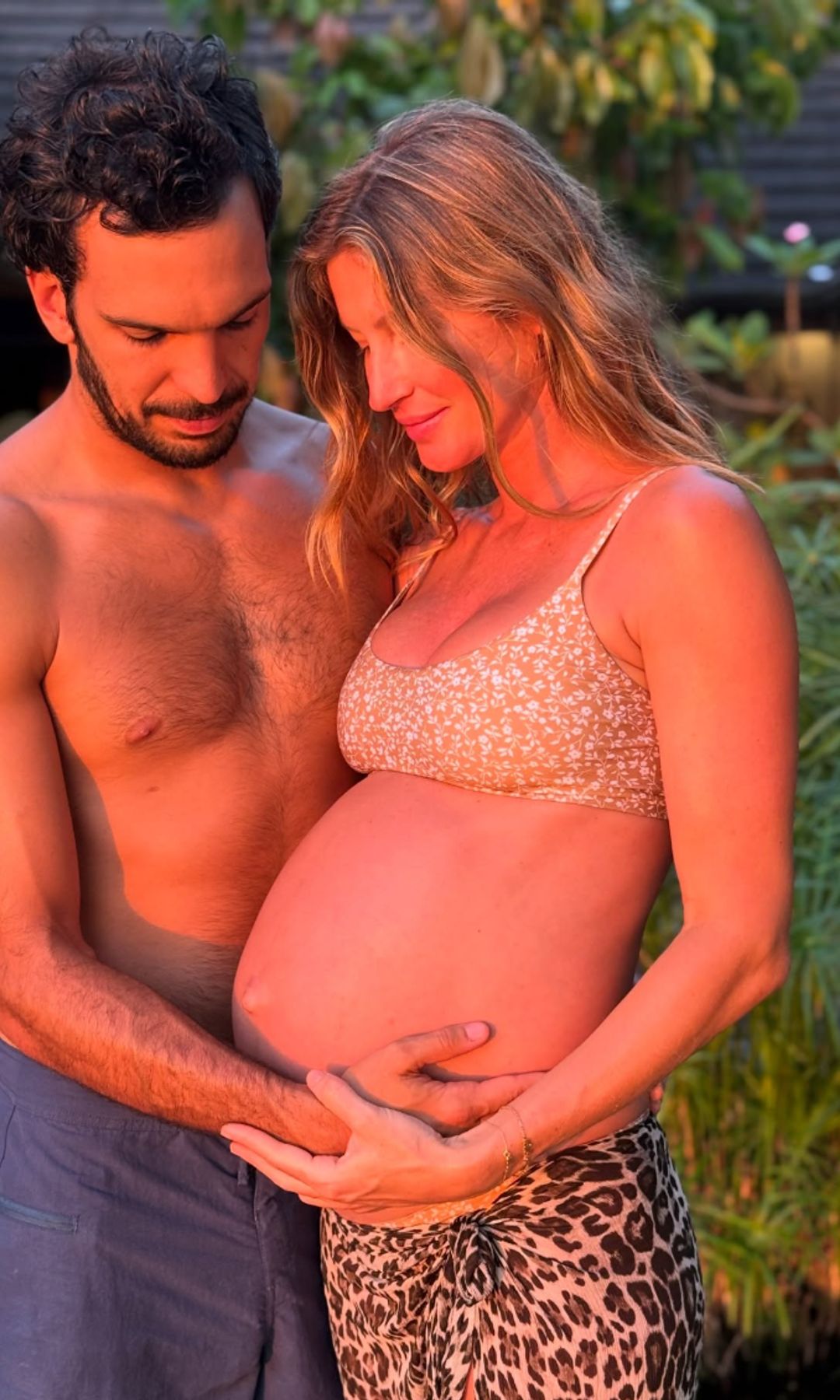 The recap arrived just weeks after news quietly emerged that Bündchen had married longtime partner Joaquim Valente. 
