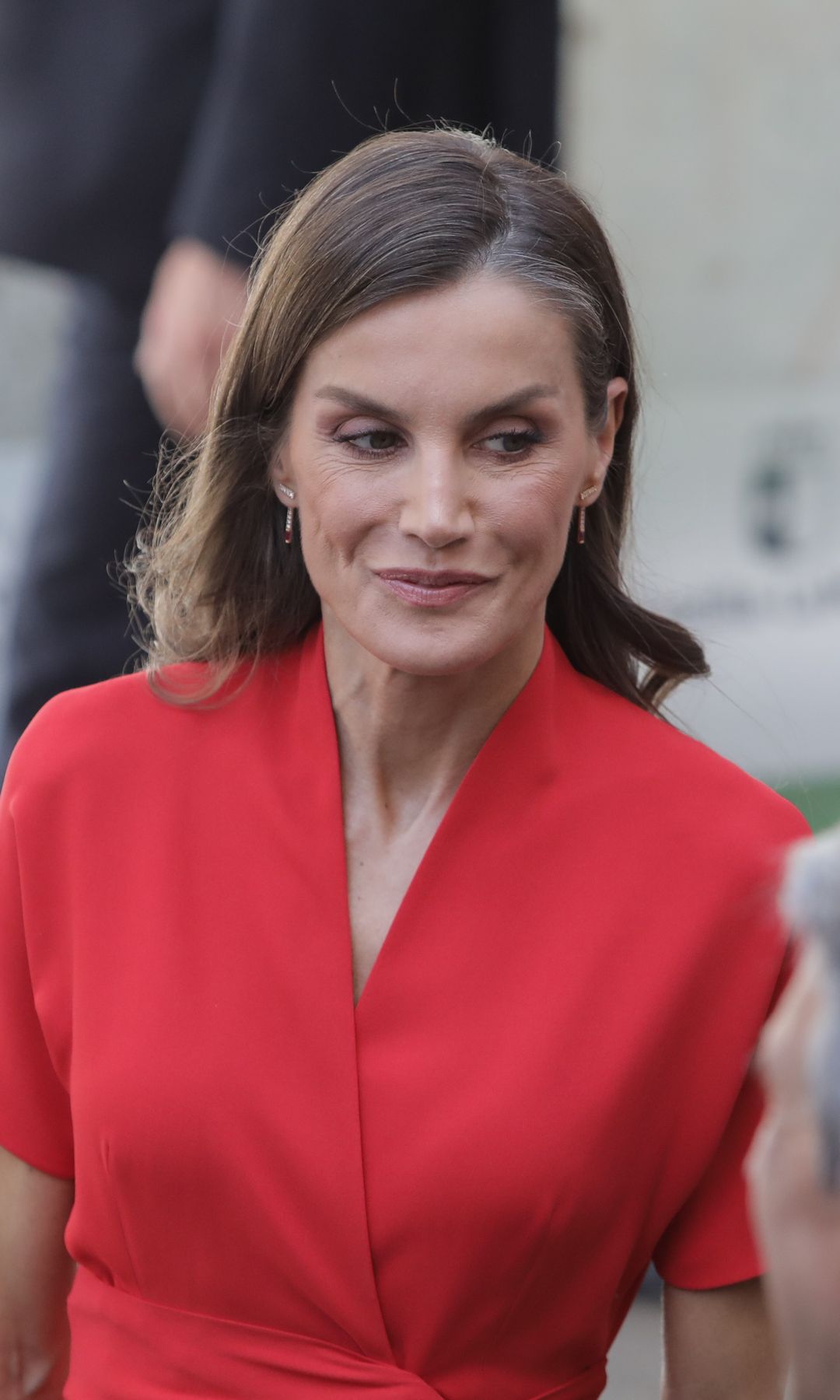 The ‘Letizia red’ is back! Spain’s Queen debuts oriental-neckline dress projecting confidence and power