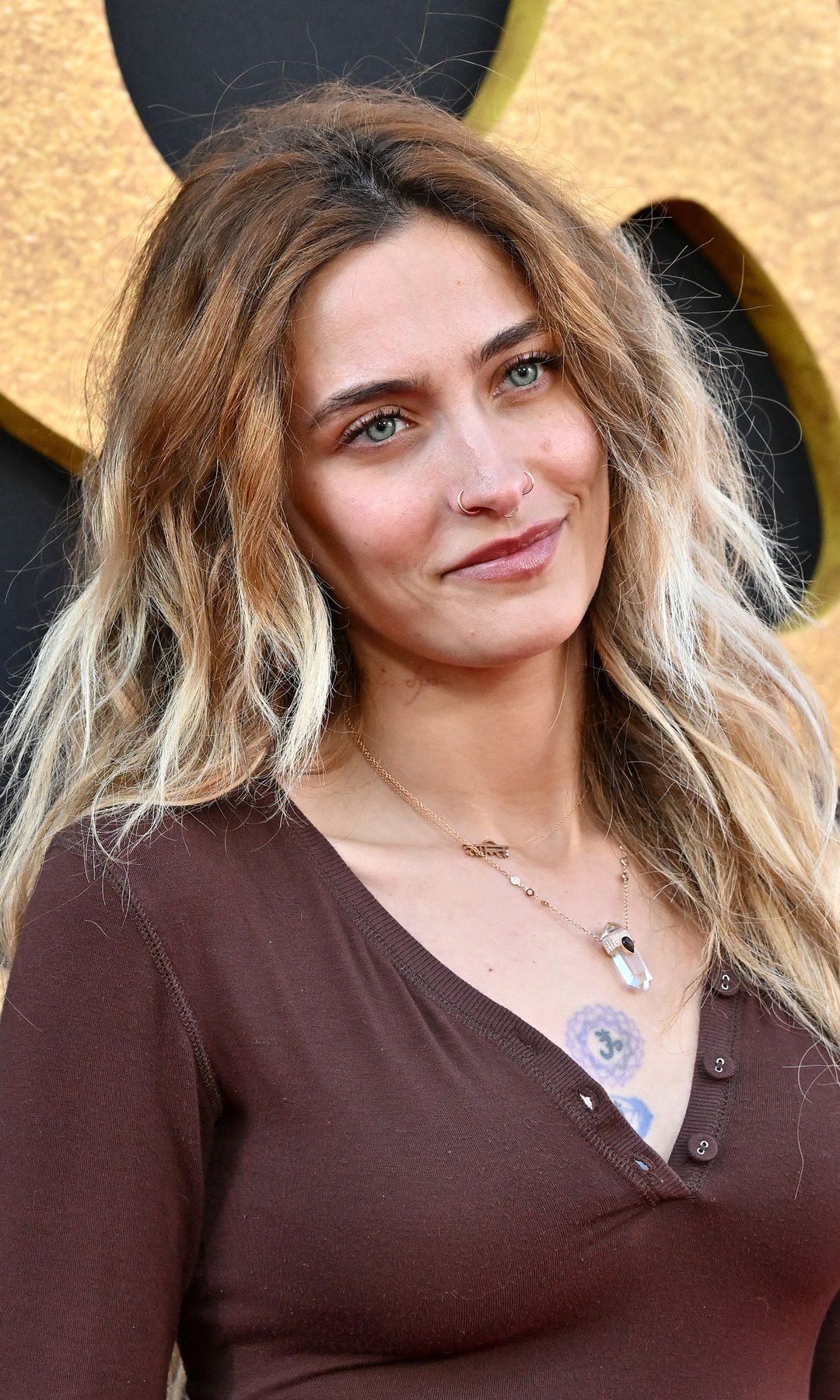 Paris Jackson is the master of boho-chic: Distressed jeans, a graphic tee, and statement accessories