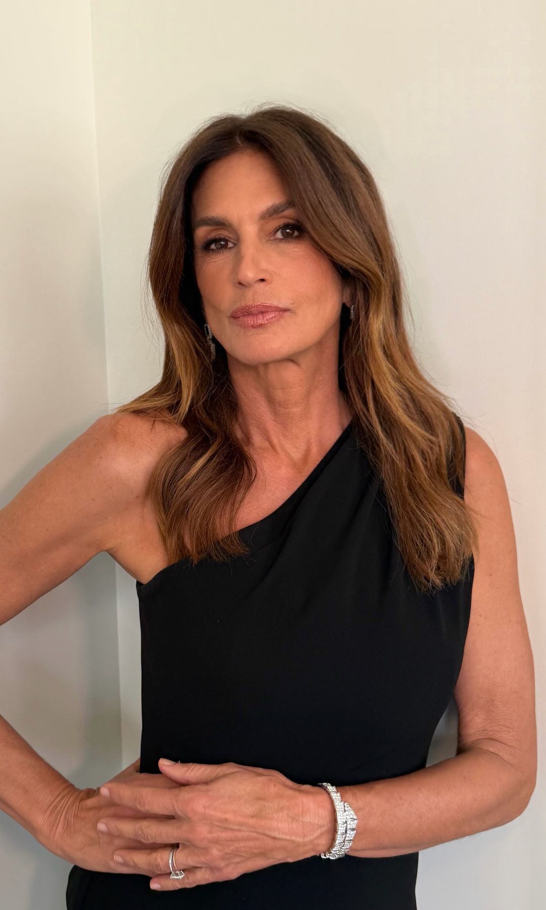 Cindy Crawford at Taylor Swift's wedding