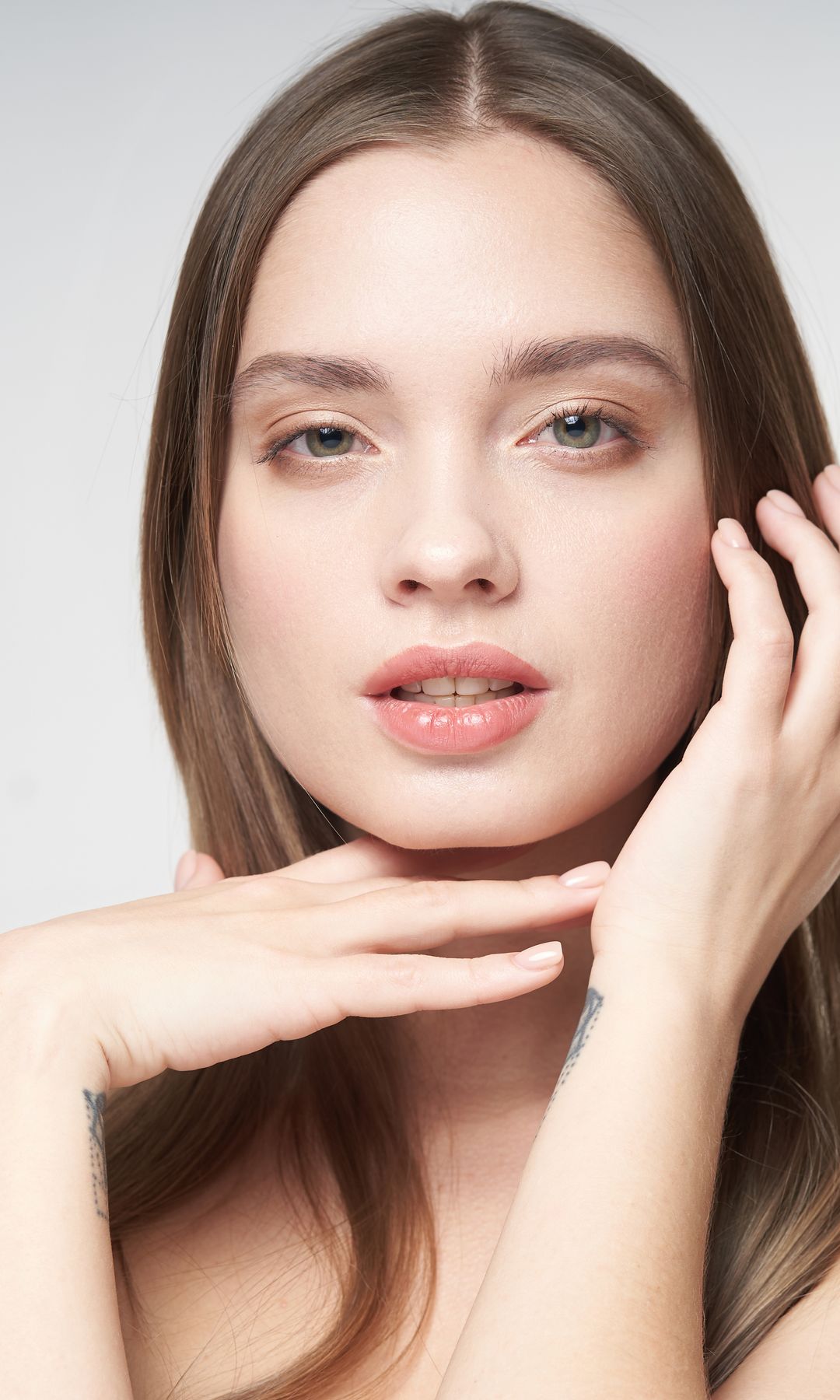 Move Over Microblading: Why Everyone is Switching to 'Hairstroke' Eyebrows