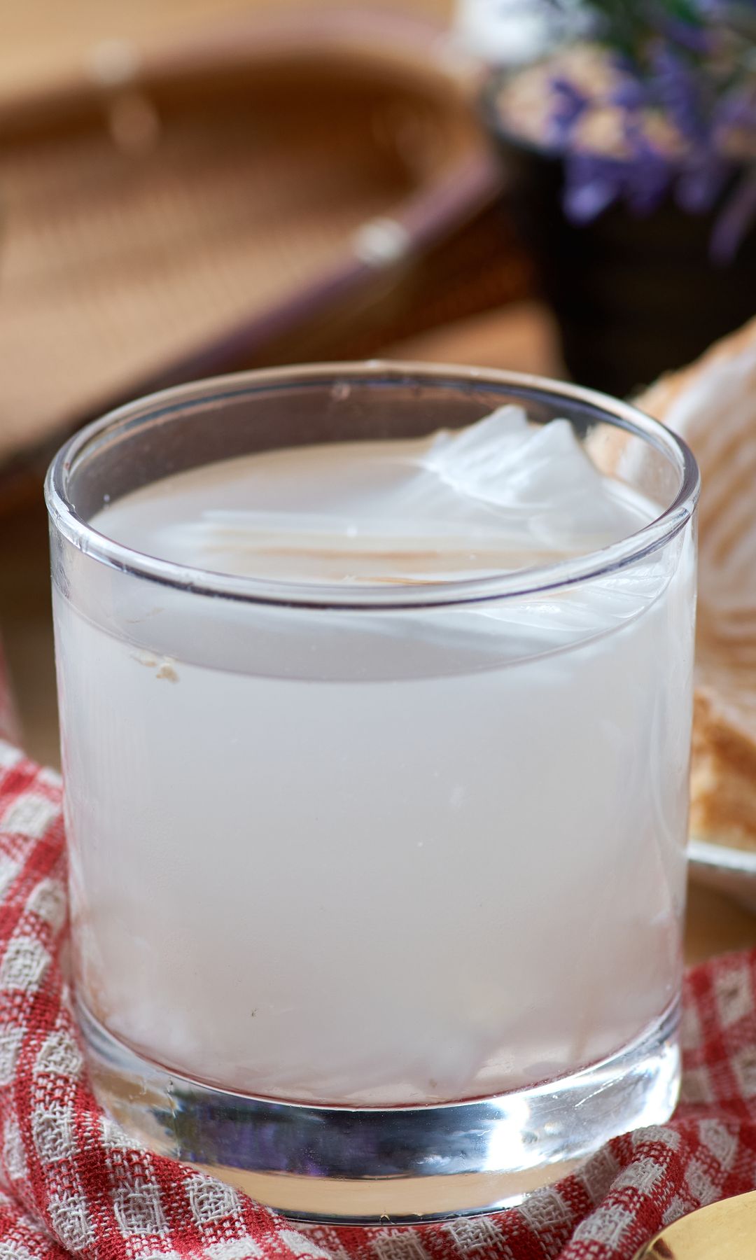 Cortisol cocktails: Does TikTok's favorite 'stress relief' drink work?