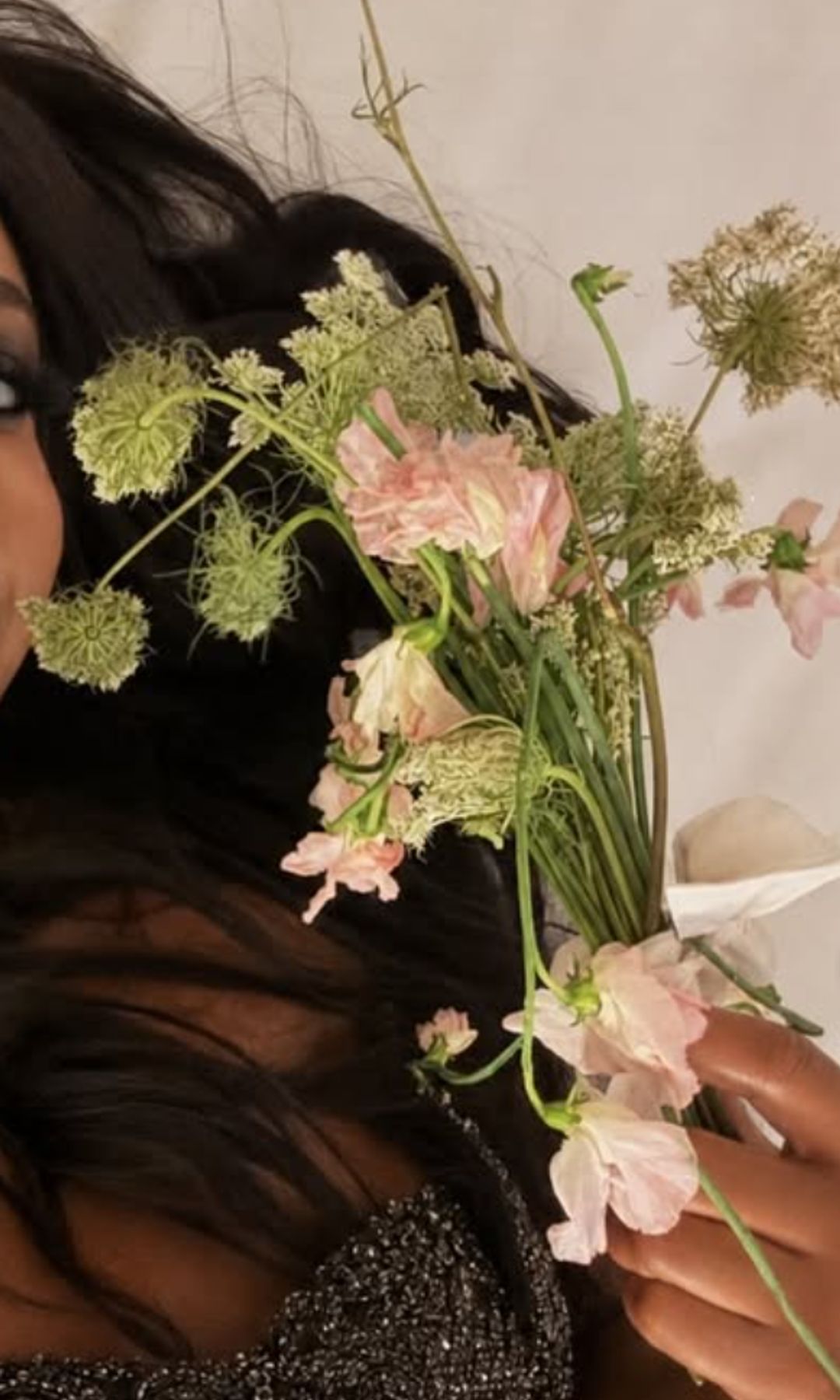 Taylor Swift's reported bridal bouquet toss has fans divided after photos sparked debate over its wildflower look, hidden number 13 symbolism, and unexpected design.