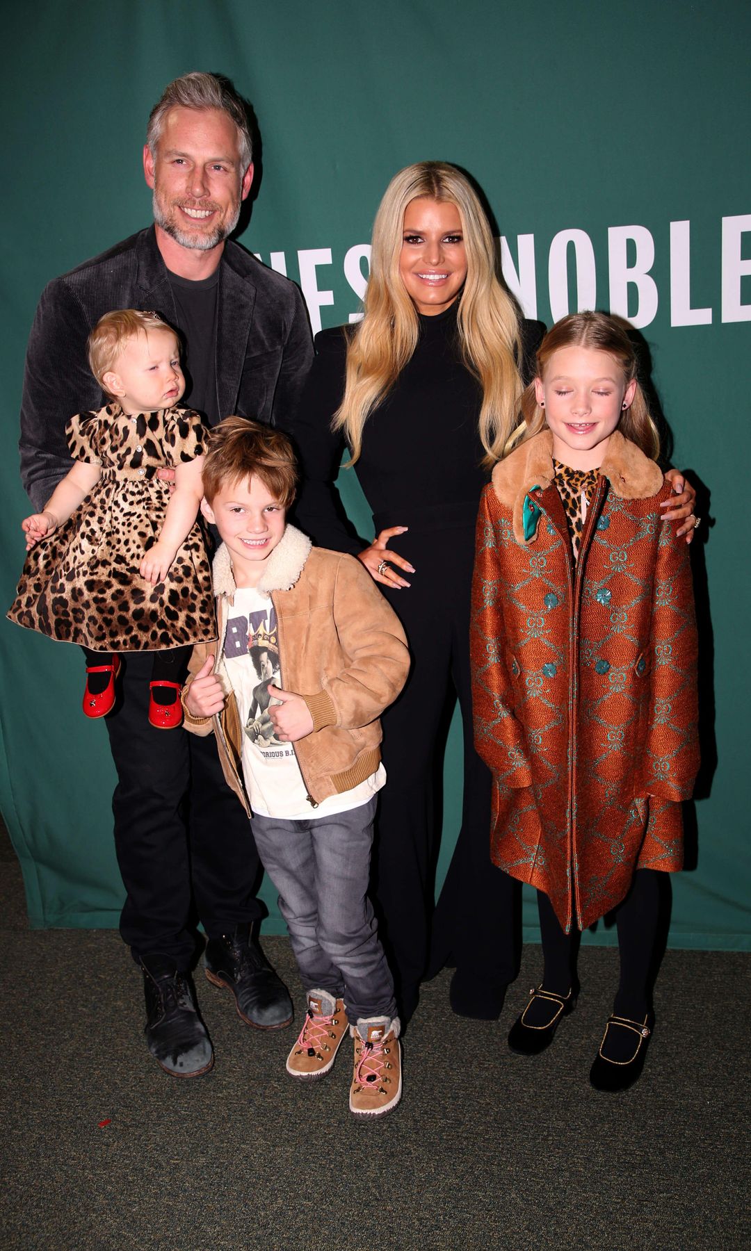 Jessica Simpson shares rare Holiday photo of her three children