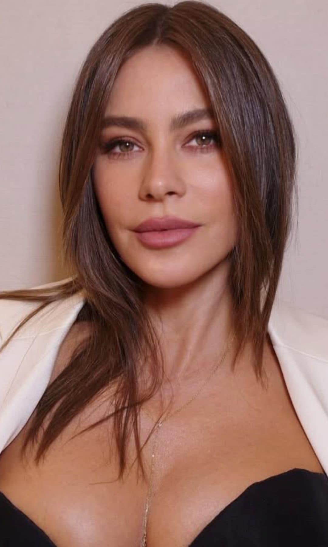 Sofía Vergara poses in denim corset-style look while promoting new project, proving strapless is her go-to silhouette