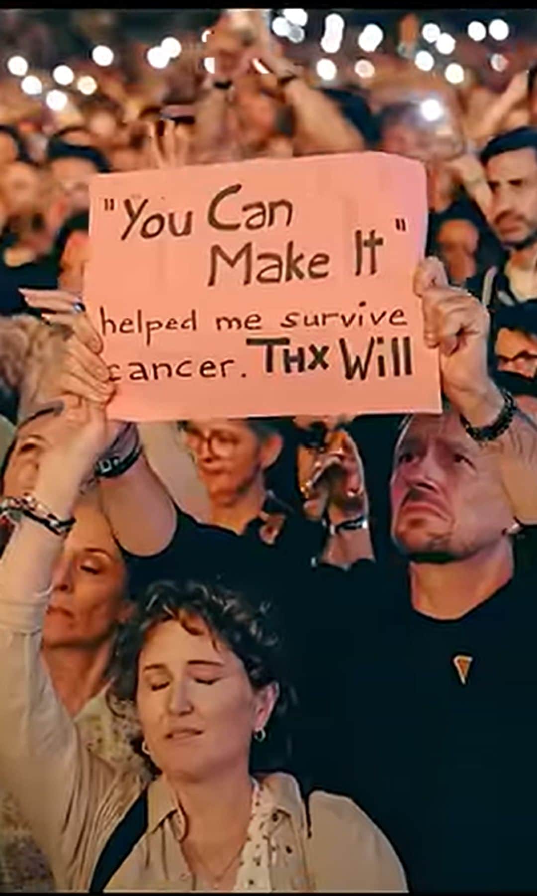 Viewers believe Smith supported his concert videos with AI-generated footage