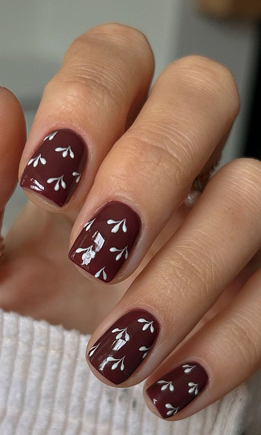 14. Floral Minimalism