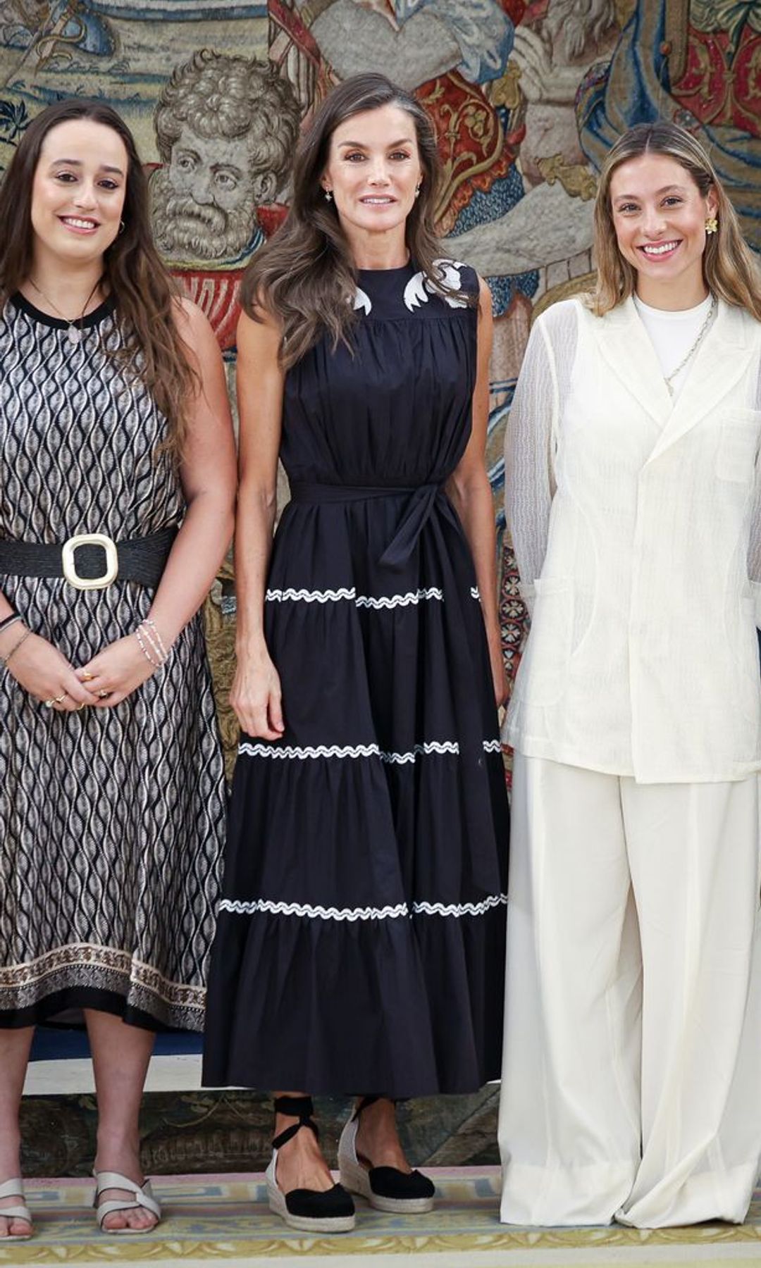 The outfit honors the fitness achievements of Spain