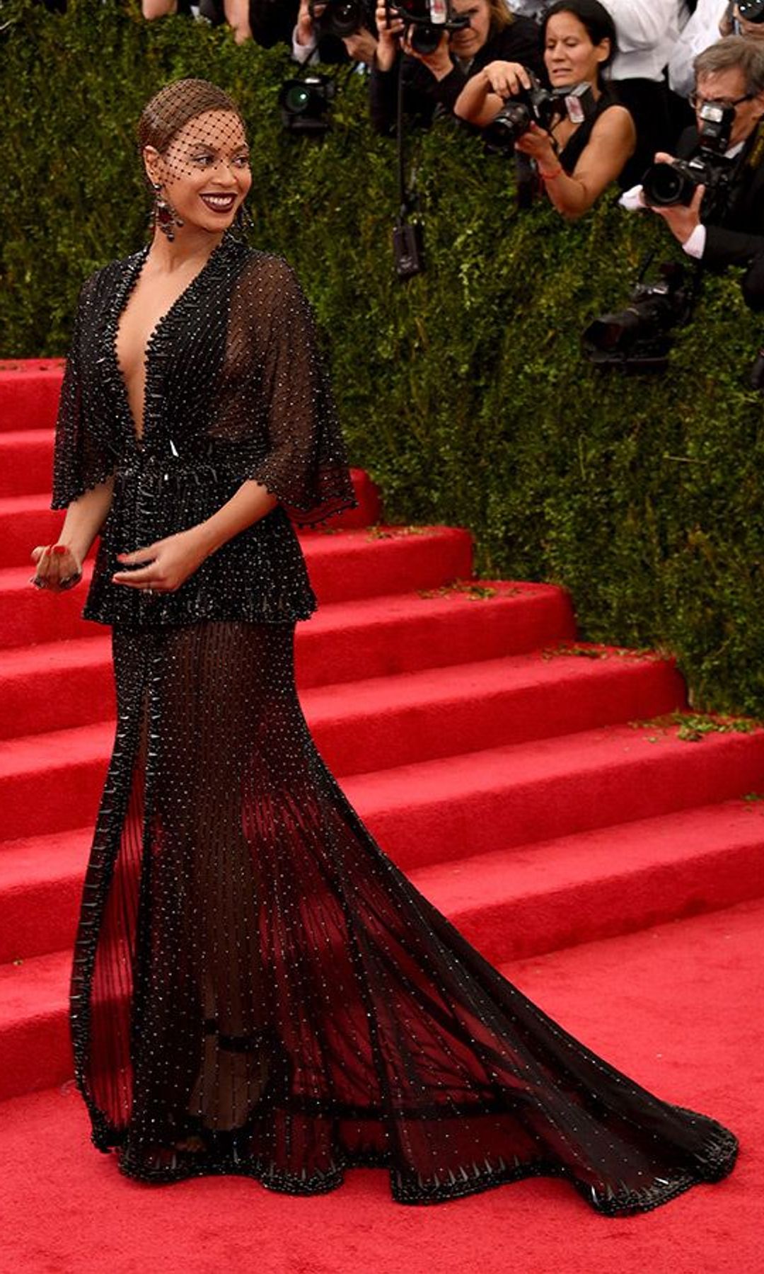 2014: 'Femme Fatale' High Fashion