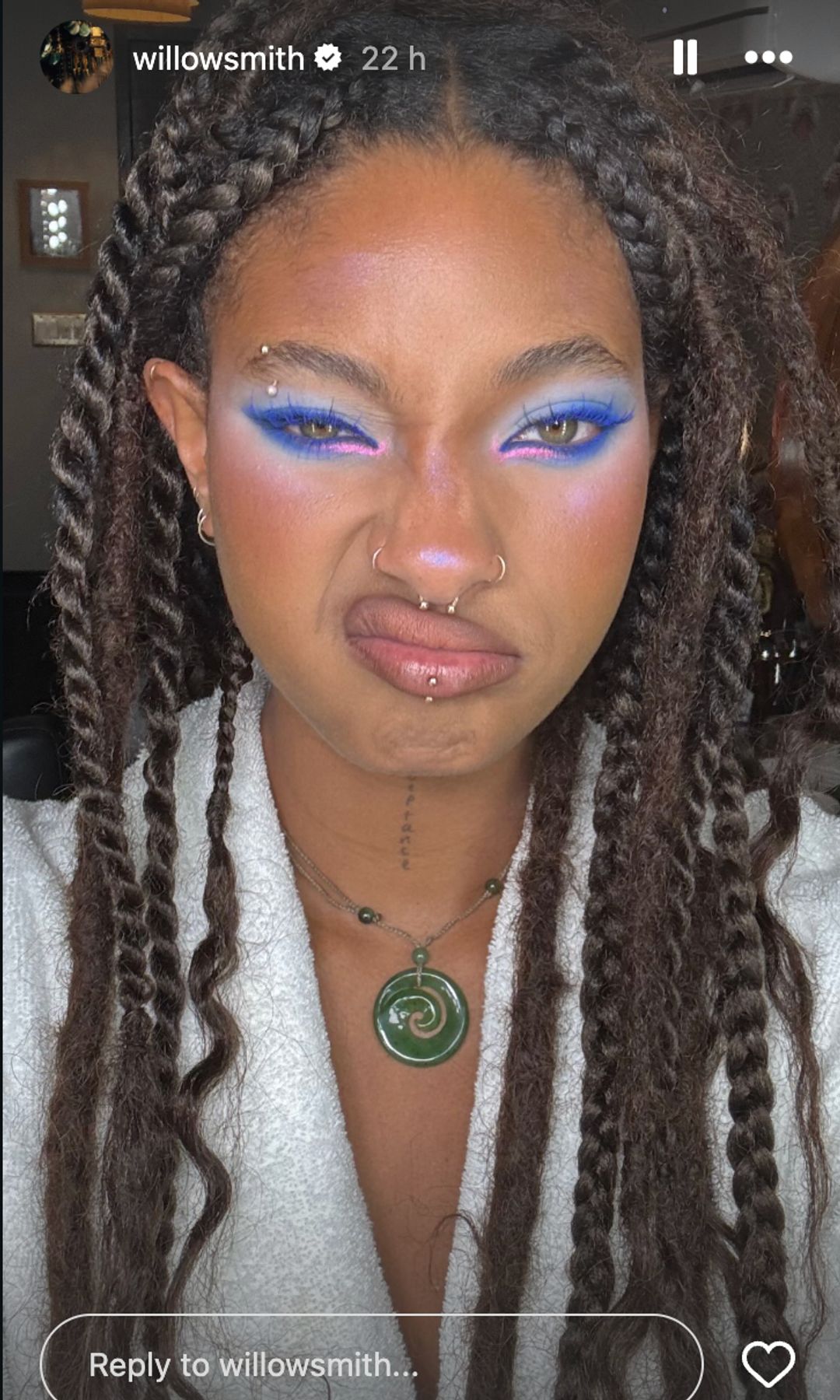 Willow Smith's electric blue makeup is the bold beauty trend to watch