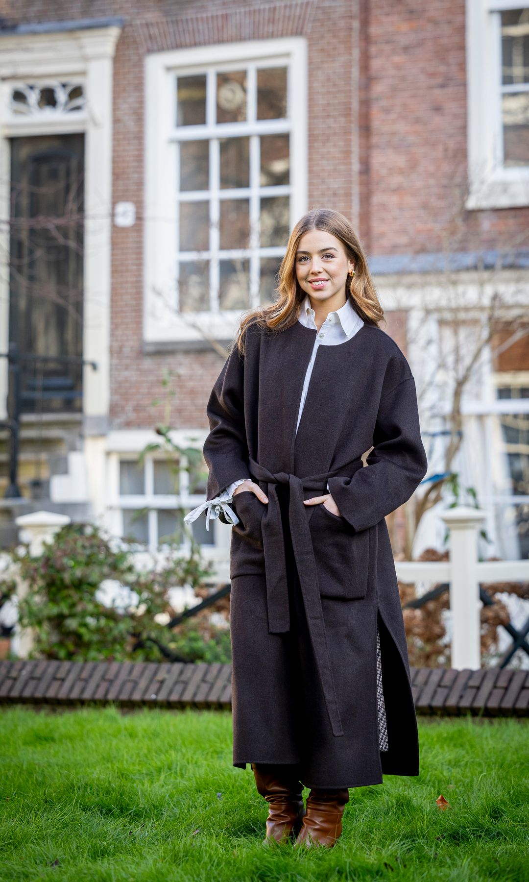 Alexia gave classic royal dressing a modern edge with a Massimo Dutti faux-leather jacket layered over coordinated Maje separates.