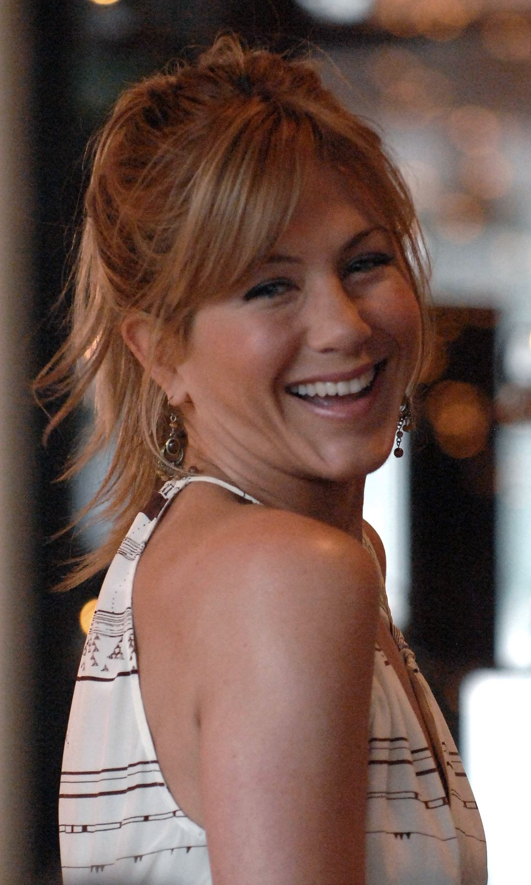 Jennifer Aniston on a relatable hair dilemma: Bangs or no bangs?