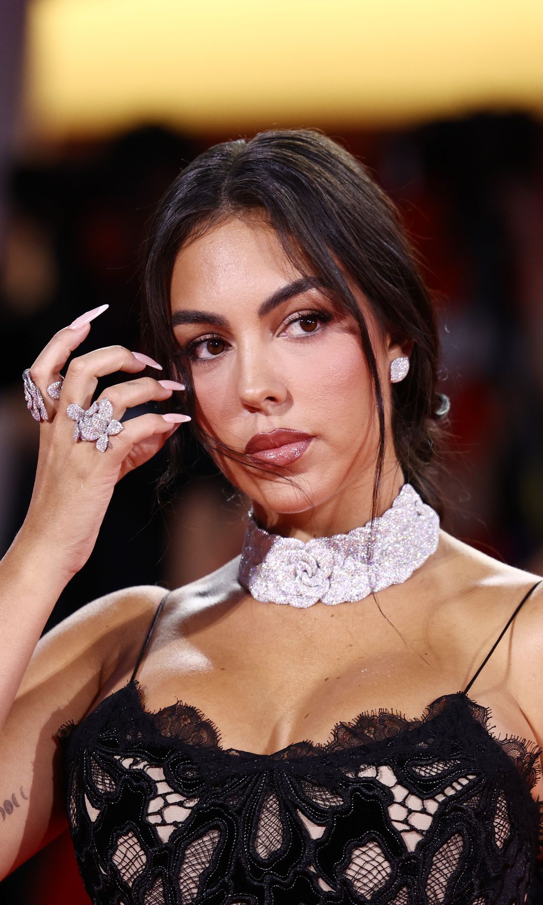 Every flick of the wrist, every pose—Georgina Rodríguez kept the spotlight on her diamond.