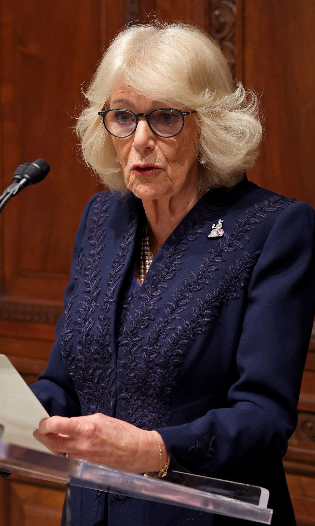 Queen Camilla meets Anna Wintour, Sarah Jessica Parker — and Winnie the Pooh — at the New York Public Library