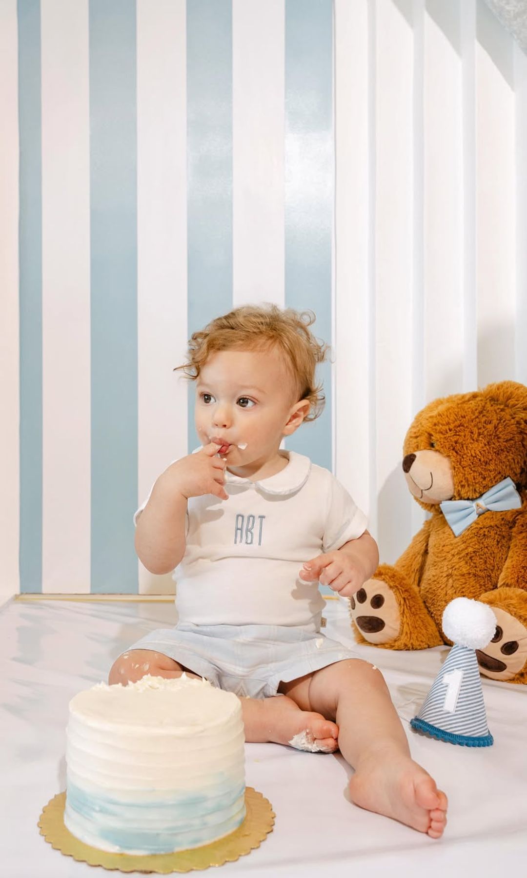 Alexander celebrated the occasion with a teddy bear themed party