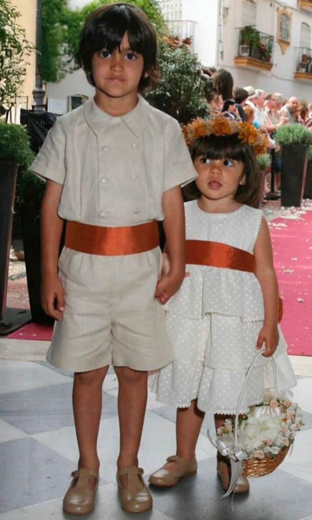 Niccolo and his sister Giulia of a wedding in 2008