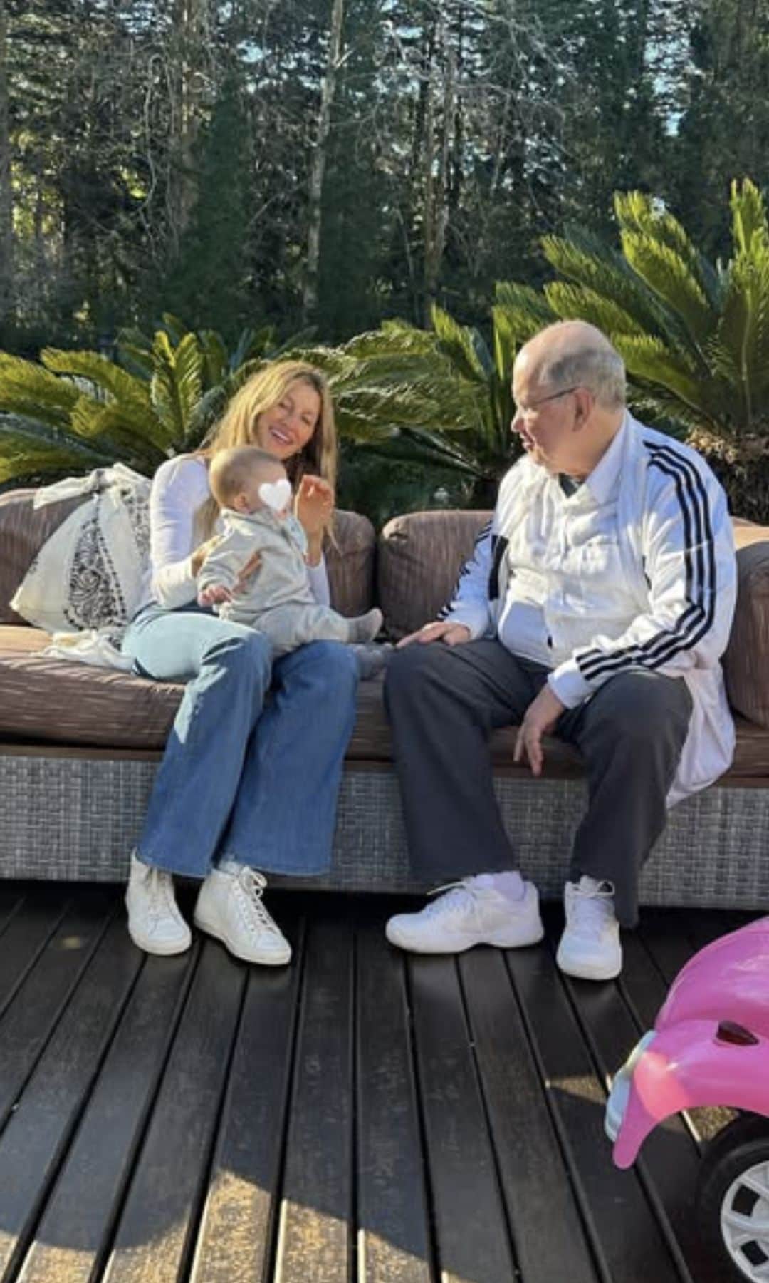 She also shared a photo of her son alongside her father