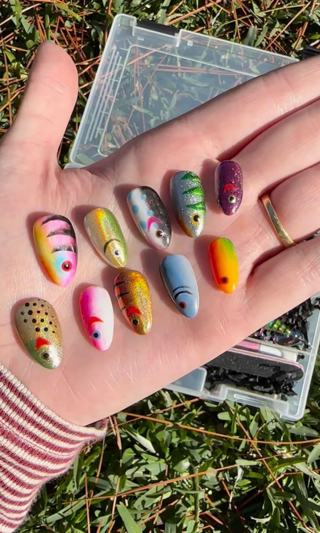 Fisherman core gives nail art a new meaning