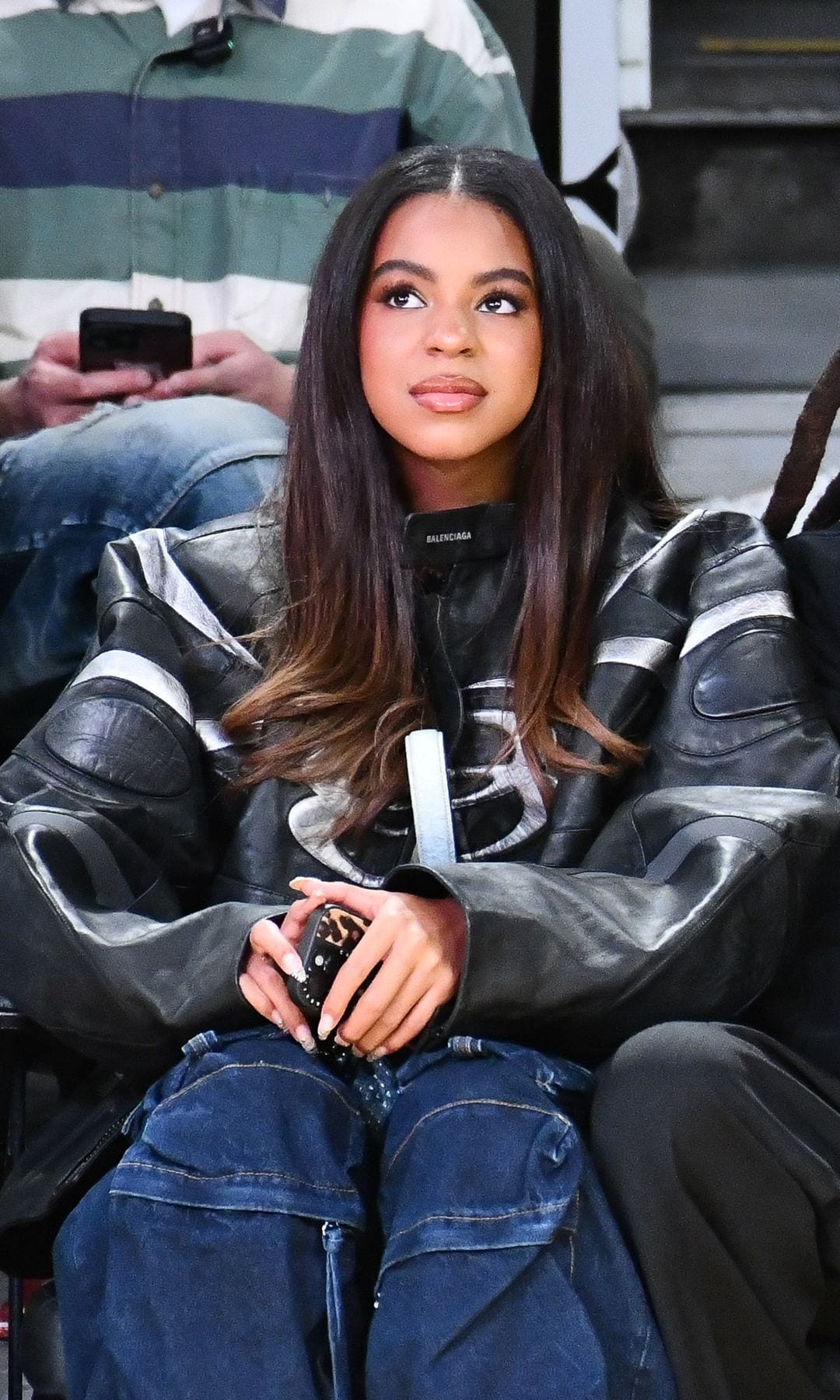 Blue Ivy Carter’s courtside glam has the Internet doing a double-take