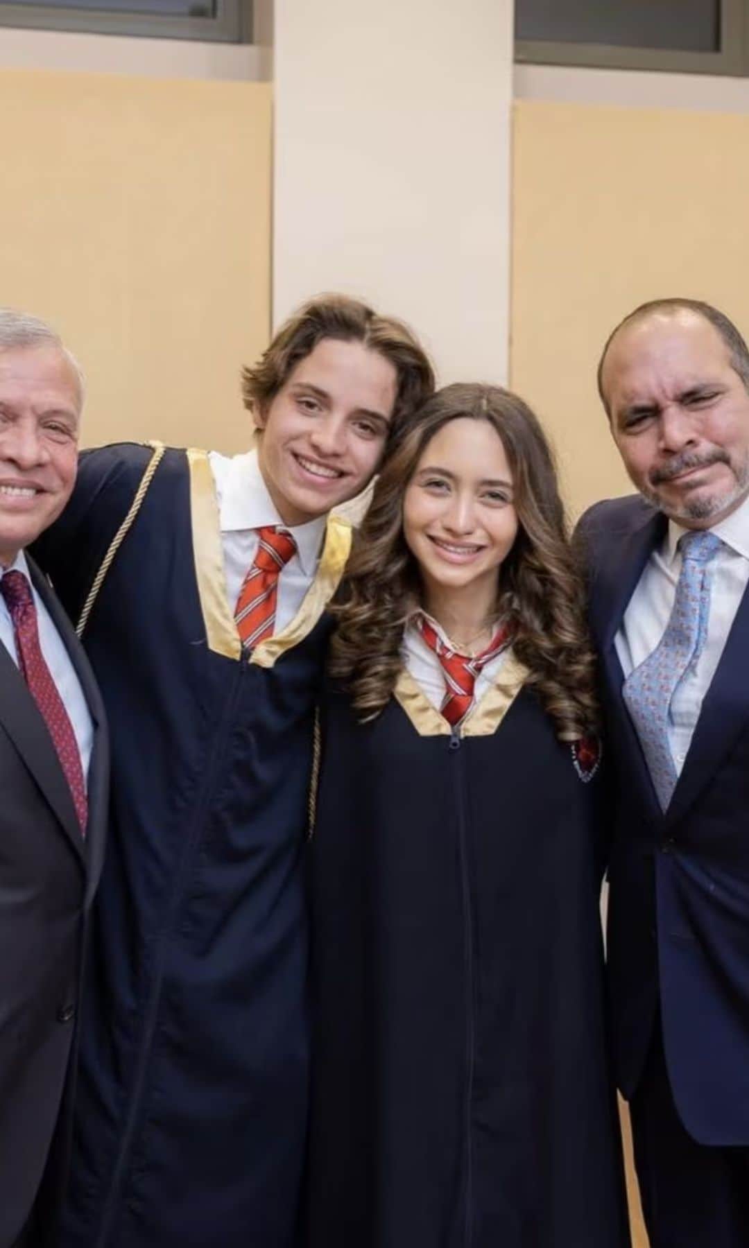 Jalila alongside her dad, her cousin, and her uncle King Abdullah