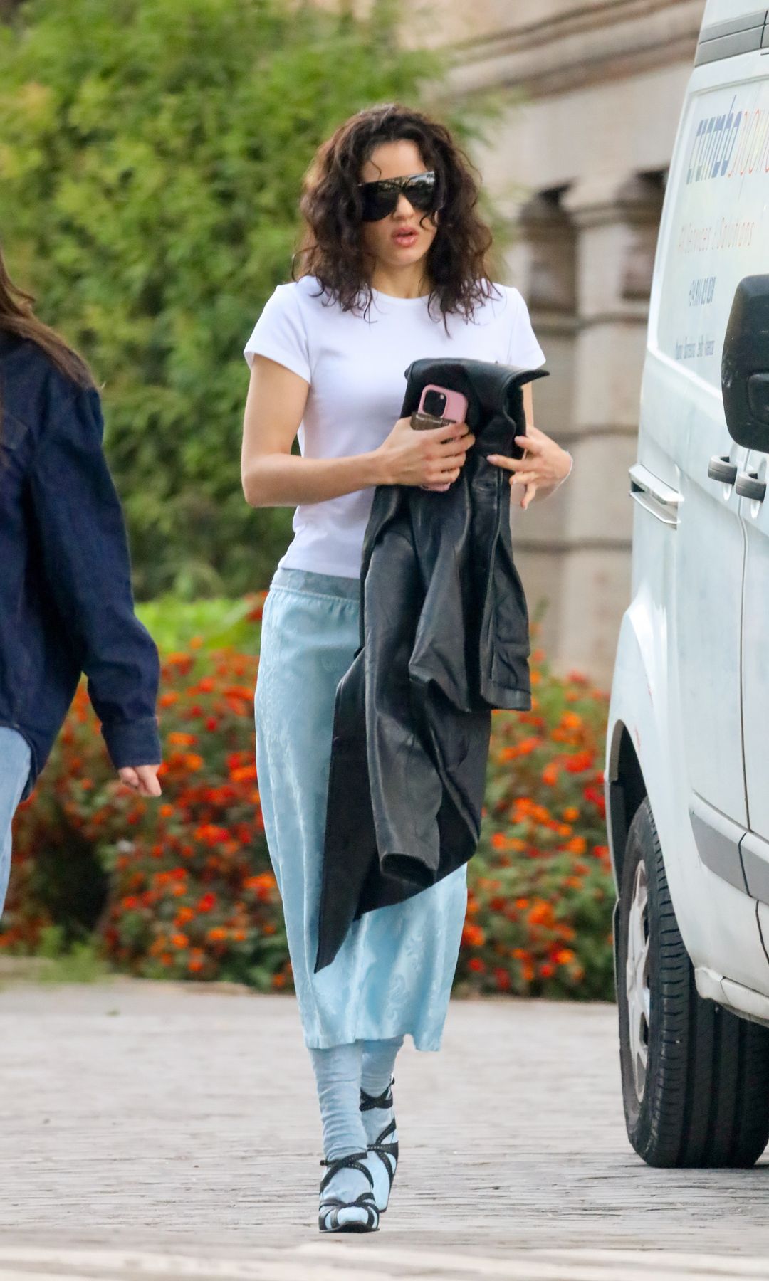 She debuted a shorter hairstyle