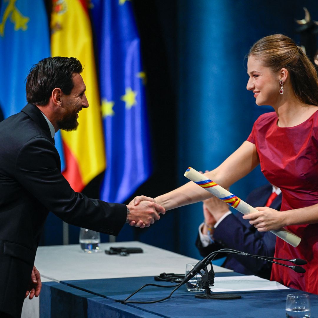 Lionel Messi and Antonela Roccuzzo meet Princess Leonor at the Princess of Asturias Awards