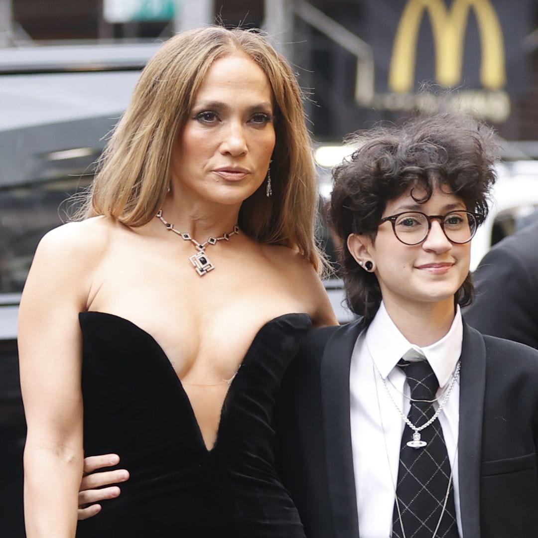 Jennifer Lopez brings effortless glamour to family celebration with Emme in Malibu