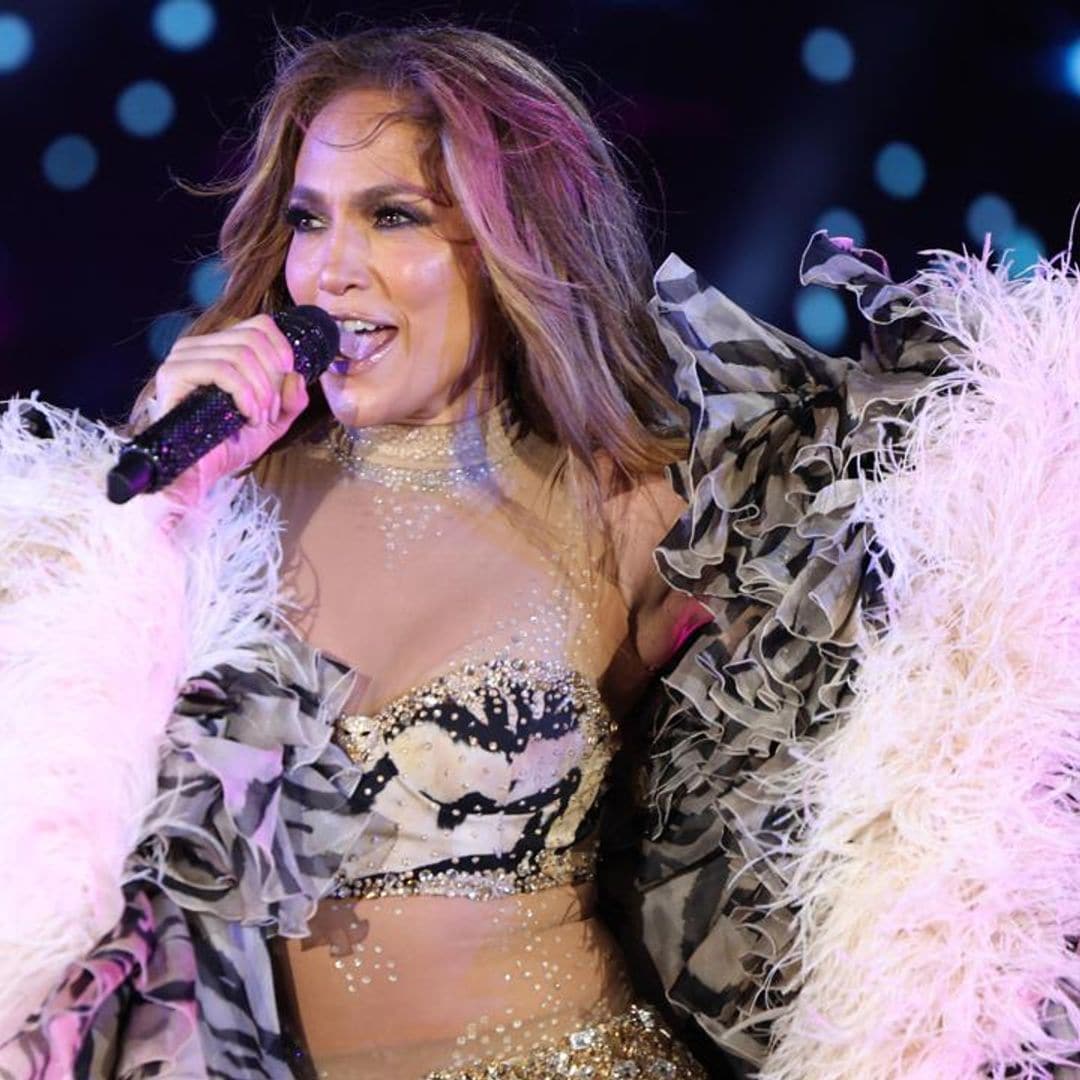 Jennifer Lopez returns to the stage for first performance after romantic honeymoon