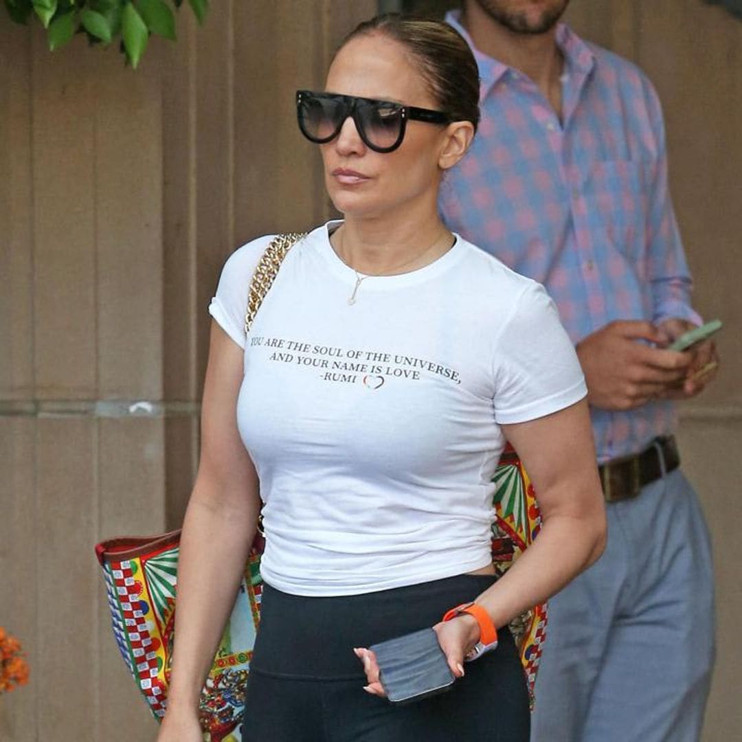 Jennifer Lopez’s sweet tribute to Ben Affleck: JLo wears t-shirt with poem on his birthday
