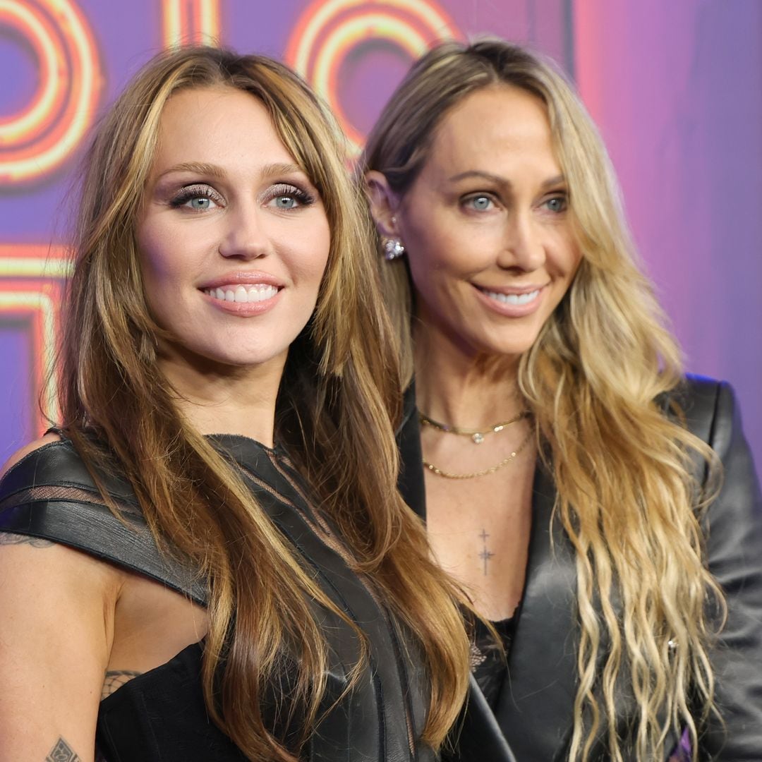 Miley Cyrus says her 'loyalty' was to her mom during family drama: 'Family is my priority'