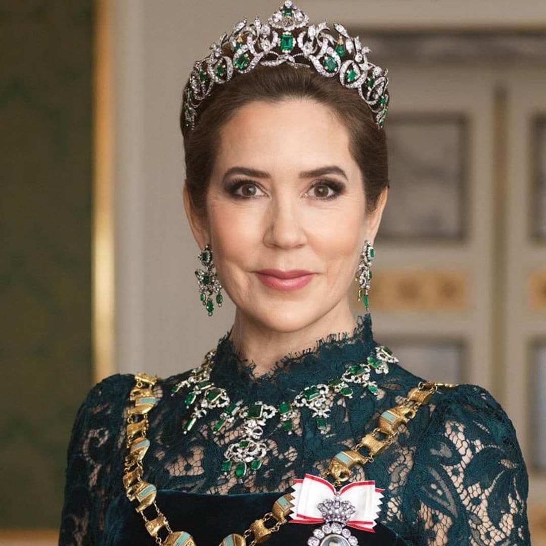 Queen mary jewelry on sale