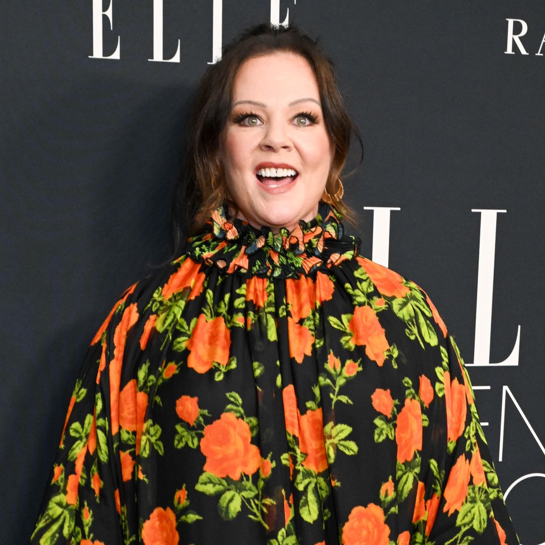 Melissa McCarthy looks radiant in a perfect fall dress after incredible weight loss